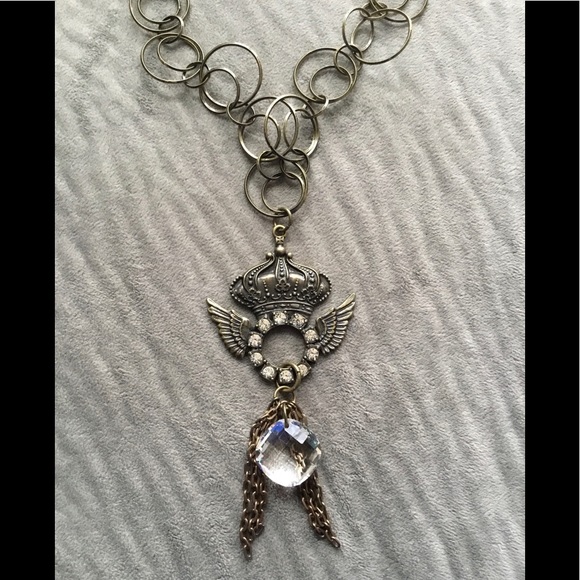 Jewelry - New long crown/wings rhinestone necklace